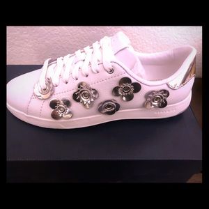 Cole Han GrandPro Tennis Size 5.5 Womens Optic Wht